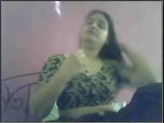 Extremely turned on Chubby Gujarati Indian on Cam: Free adult video 07